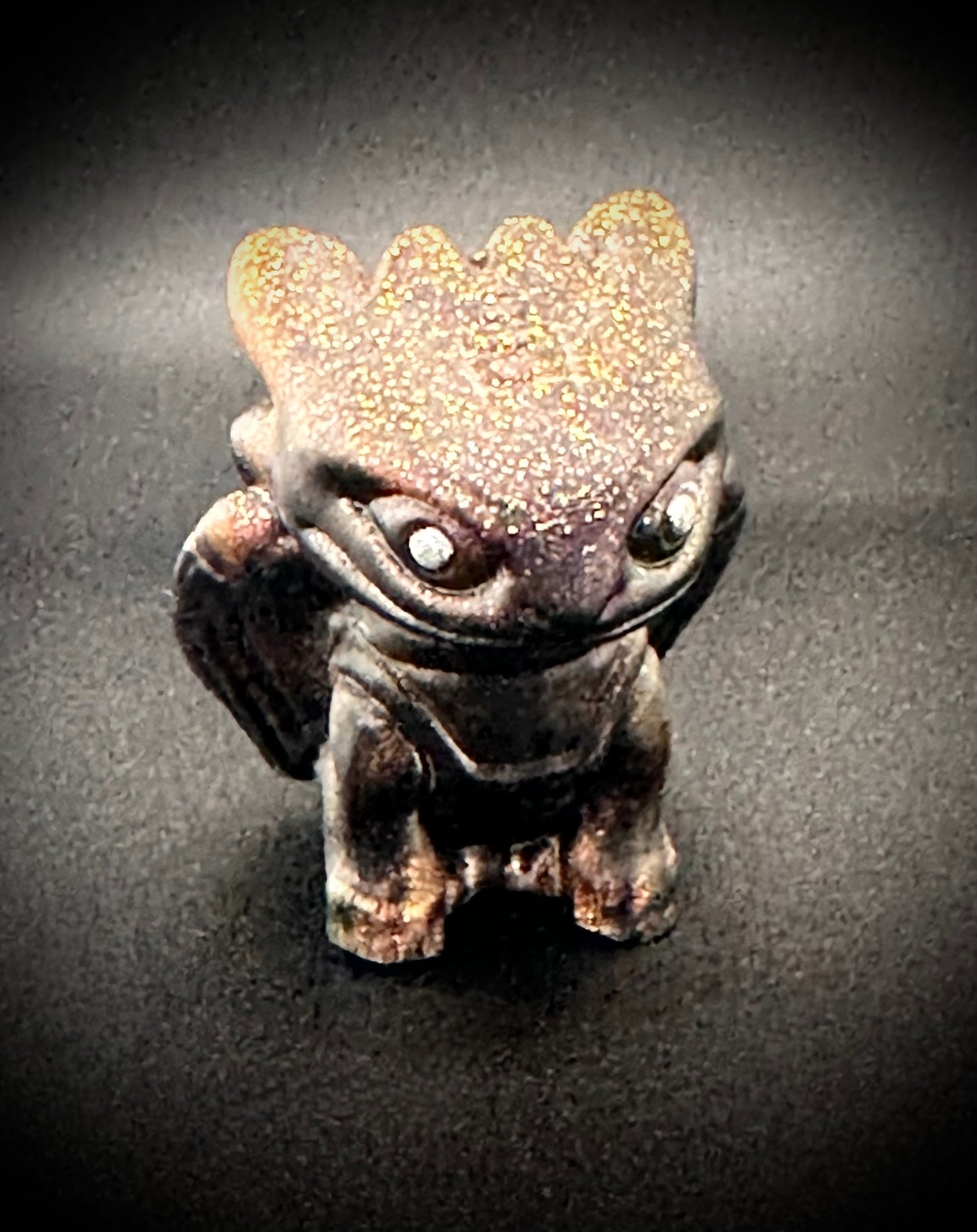 Enchanting Sparkly Resin Dragon Figure – Whimsical Decor!