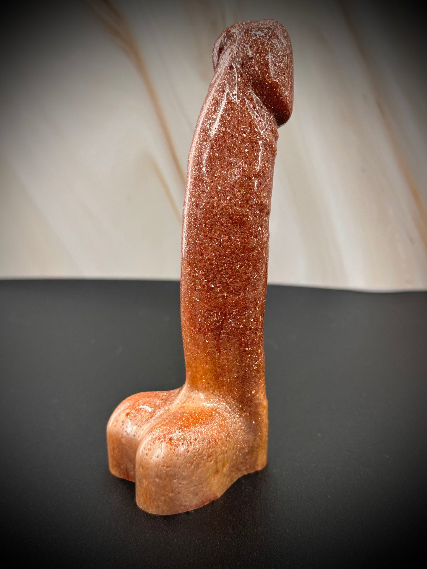 Unique Epoxy Resin Peen Sculpture - A Playful Decorative Piece